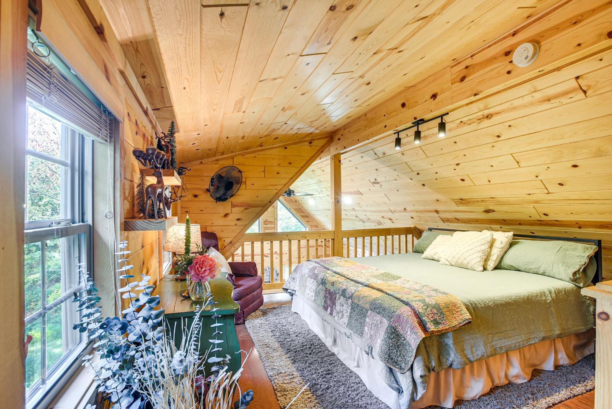 Idyllic Cabin In The Heart Of Hocking Hills Rockbridge Exterior photo
