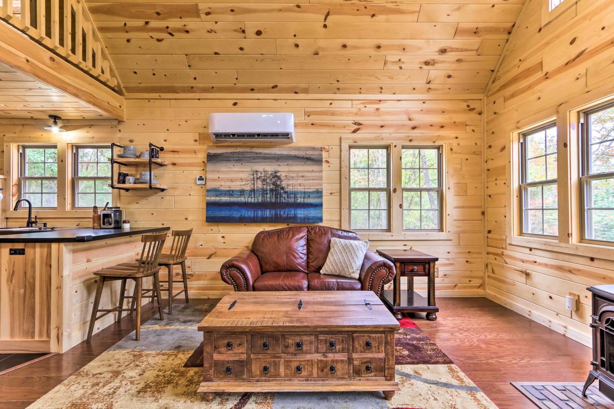 Idyllic Cabin In The Heart Of Hocking Hills Rockbridge Exterior photo